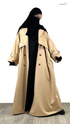 Trench Coat Beige x Maxi Hijab XXL Noir x Half Niqab Noir by Oummi Abi Moi