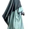 Abaya Manches Bouffantes Bleu Gris x Maxi Khimar Classique Gris Foncé by Oummi Abi Moi