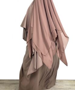 Khimar-3-Voiles-Taupe-Nude-x-Abaya-Manches-Bouffantes-Taupe-Nude-By-Oummi-Abi-Moi