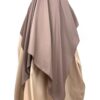 Khimar Double Taupe Nude x Abaya Saoudienne Beige by Oummi Abi Moi