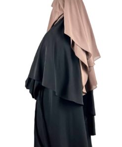 Niqab Casquette 90 cm Taupe x Maxi Khimar Classique Noir x Abaya Manches Bouffantes Noire