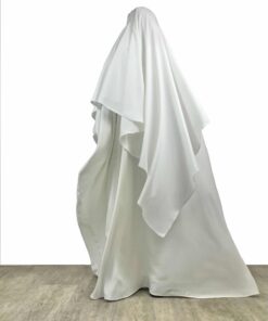 Abaya Saoudienne Caviary Blanc x Maxi Khimar Caviary Blanc by Oummi Abi Moi