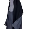 Maxi-Hijab-Carre-Noir-Profil