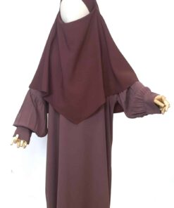 Abaya Mini Bint.a Premium Taupe rose x Mini Khimar Bois de Rose by Oummi Abi Moi