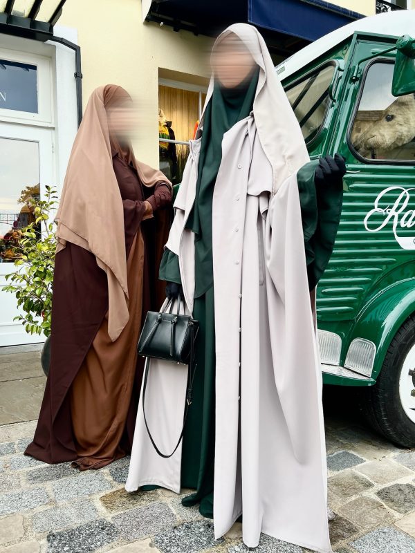 Cape Trench Caviary Premium Greige et Choco by Oummi Abi Moi