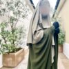 Abaya Saoudienne Caviary Kaki x Maxi Khimar Classique Olive Whool Peach by Oummi Abi Moi Profil