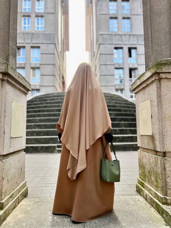 Maxi Khimar Classique Beige Nude by Oummi Abi Moi Dos Whool Peach